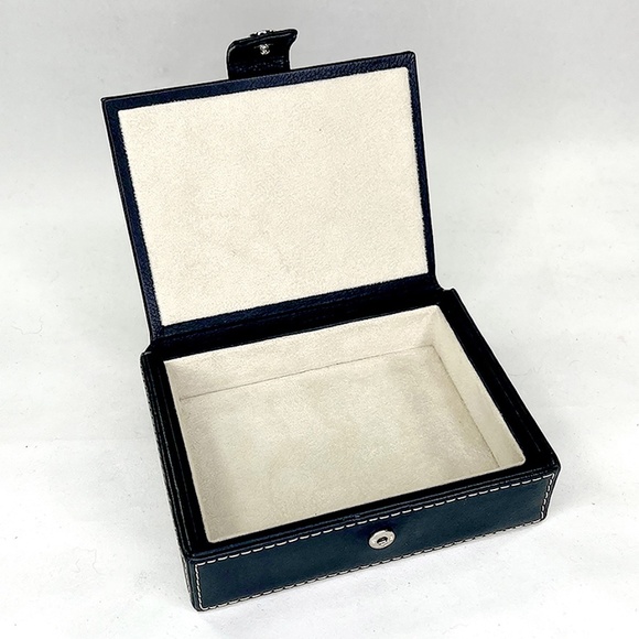 Hold Everything Black Leather Trinket Box - Picture 2 of 4